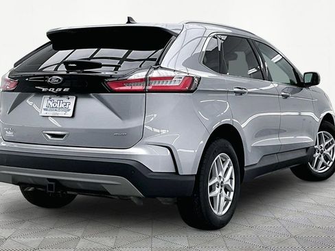 Certified 2024 Ford Edge SEL w/ Convenience Package AWD/4WD image 2