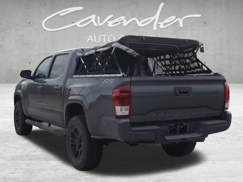 Used 2022 Toyota Tacoma image 5