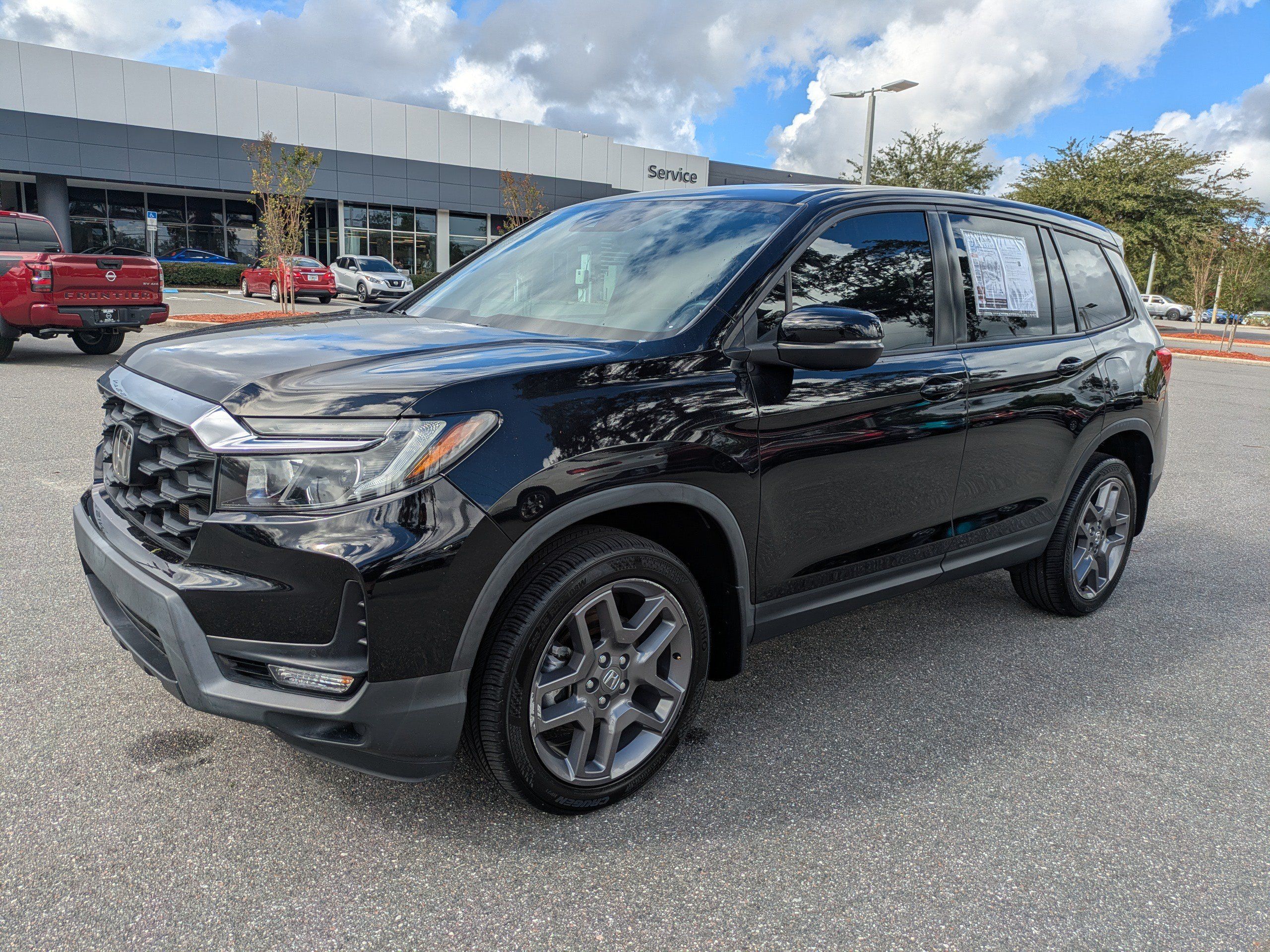Used 2023 Honda Passport EX-L image 8