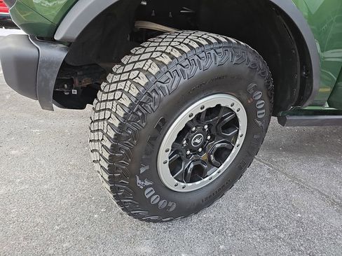 Used 2022 Ford Bronco Black Diamond w/ Sasquatch Package image 29