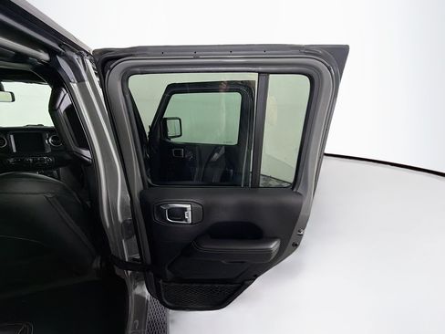 Used 2023 Jeep Wrangler Unlimited Sahara w/ Cold Weather Group AWD/4WD image 29