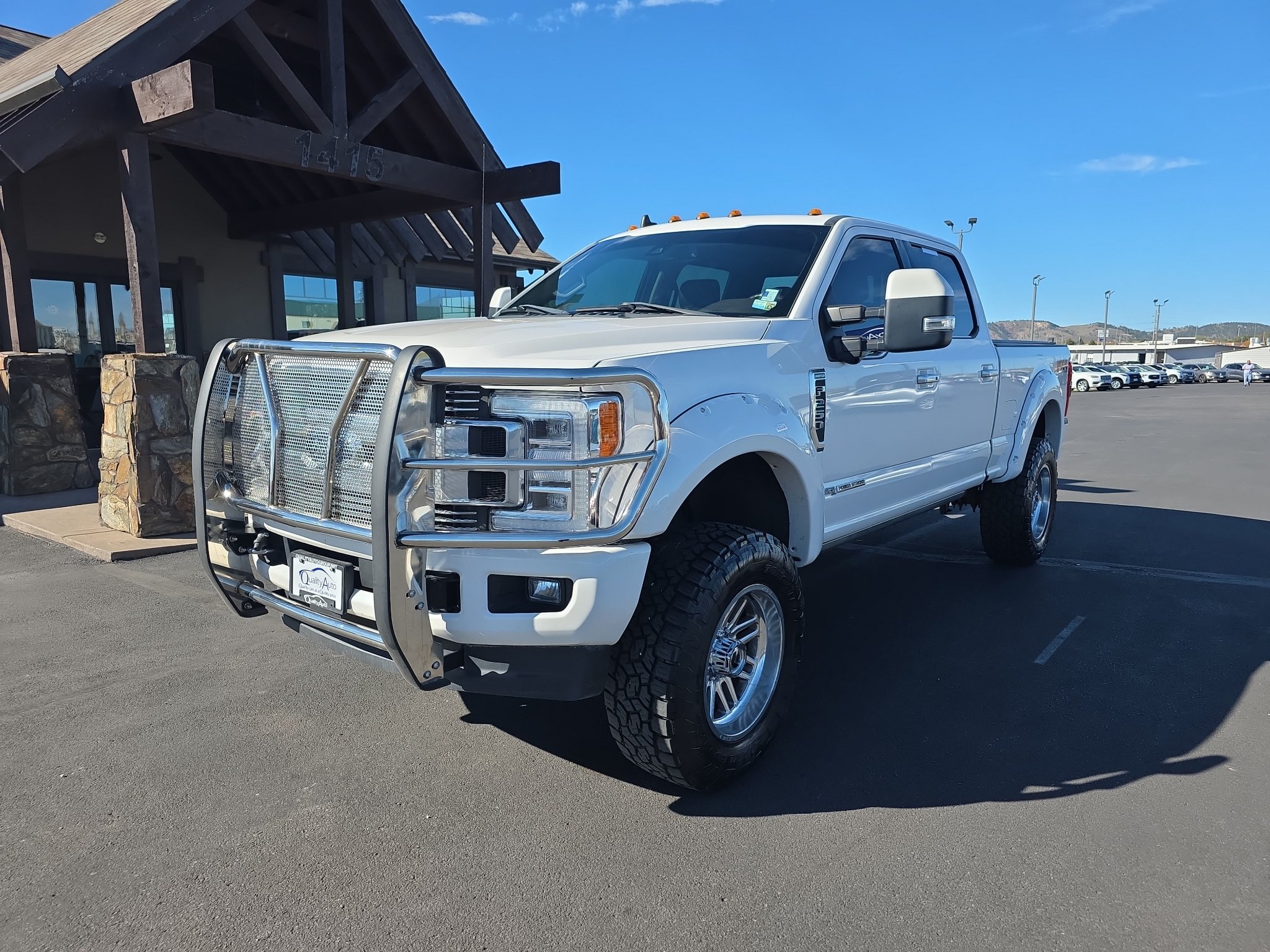 Used 2019 Ford F250 Limited w/ FX4 Off-Road Package AWD/4WD image 2