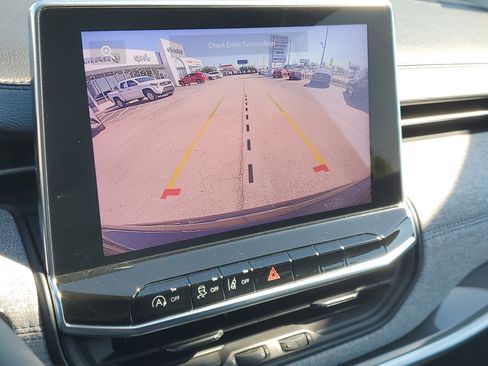 Used 2022 Jeep Compass Latitude image 25