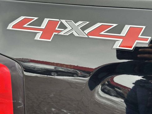 Used 2017 Chevrolet Silverado 1500 LT w/ All Star Edition image 17