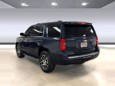 Used 2018 Chevrolet Tahoe Premier AWD/4WD image 2