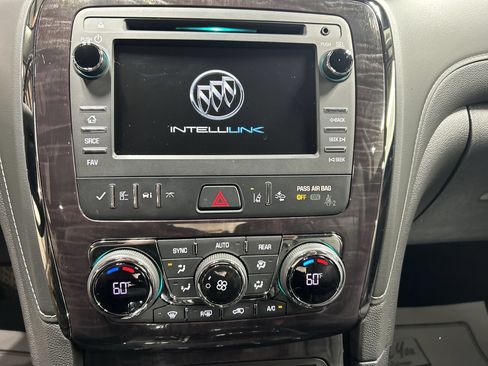 Used 2017 Buick Enclave Leather AWD/4WD image 12