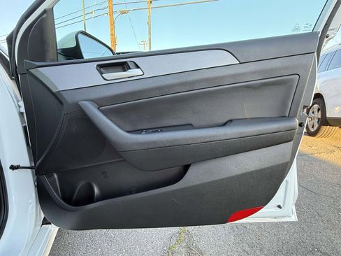 Used 2018 Hyundai Sonata SEL image 32