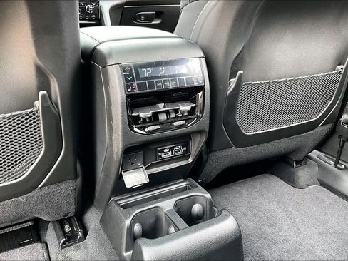 New 2025 Jeep Grand Cherokee L Limited AWD/4WD image 22