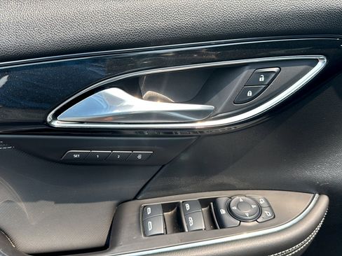 Used 2024 Buick Envision Preferred AWD/4WD image 10