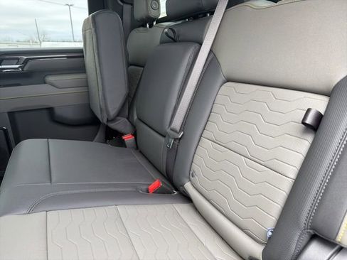 New 2026 Chevrolet Silverado 2500 ZR2 image 37