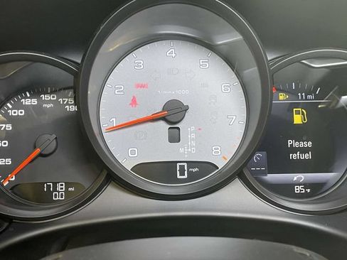 Certified 2025 Porsche 718 Boxster S RWD image 42