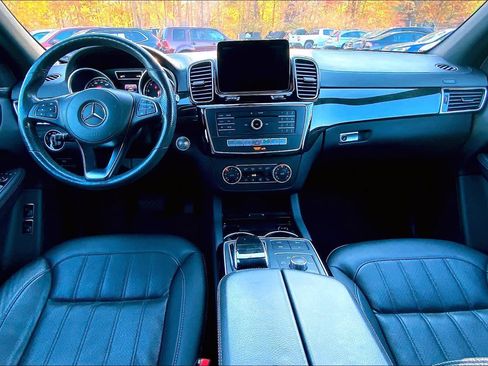 Used 2017 Mercedes-Benz GLS 450 4MATIC image 16