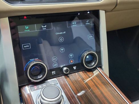 Used 2014 Land Rover Range Rover Supercharged AWD/4WD image 35