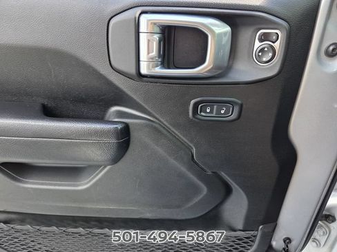 Used 2024 Jeep Wrangler Unlimited Sport AWD/4WD image 24