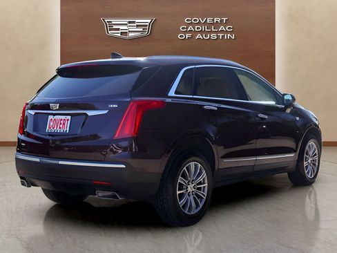 Used 2018 Cadillac XT5 Luxury image 4