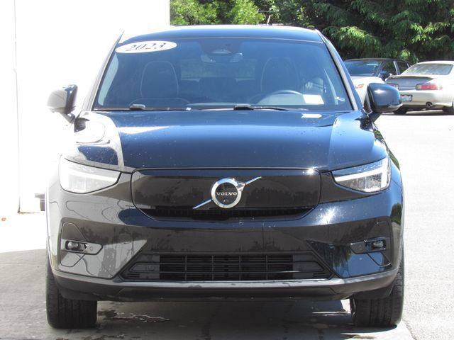 Used 2023 Volvo C40 P8 Recharge Plus AWD/4WD image 3