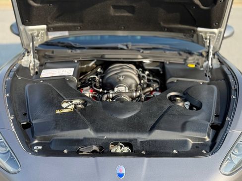Used 2013 Maserati GranTurismo Convertible RWD image 45
