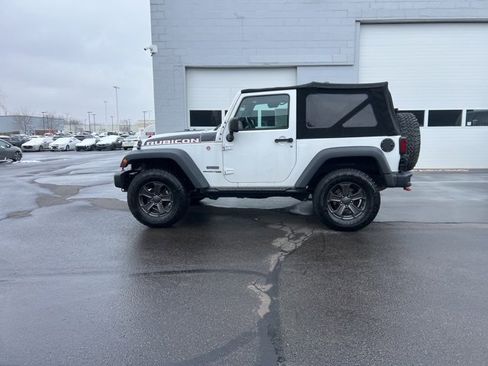 Used 2018 Jeep Wrangler Rubicon image 16