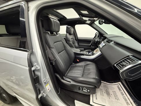 Used 2018 Land Rover Range Rover Sport HSE Dynamic image 22