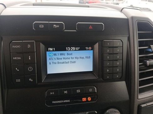 Used 2022 Ford F350 XL w/ Power Equipment Group image 31