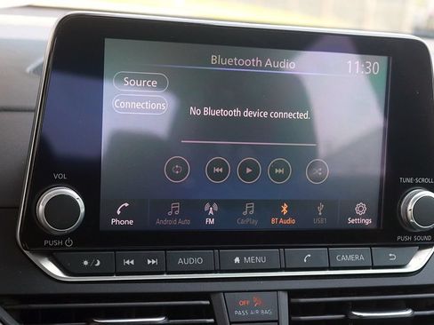 Used 2025 Nissan Altima 2.5 SV FWD image 26