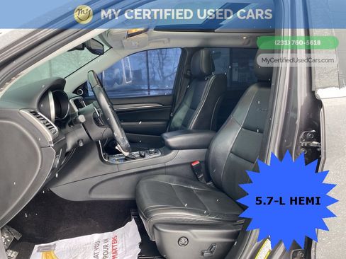 Used 2017 Jeep Grand Cherokee Summit w/ Platinum Series Group image 13