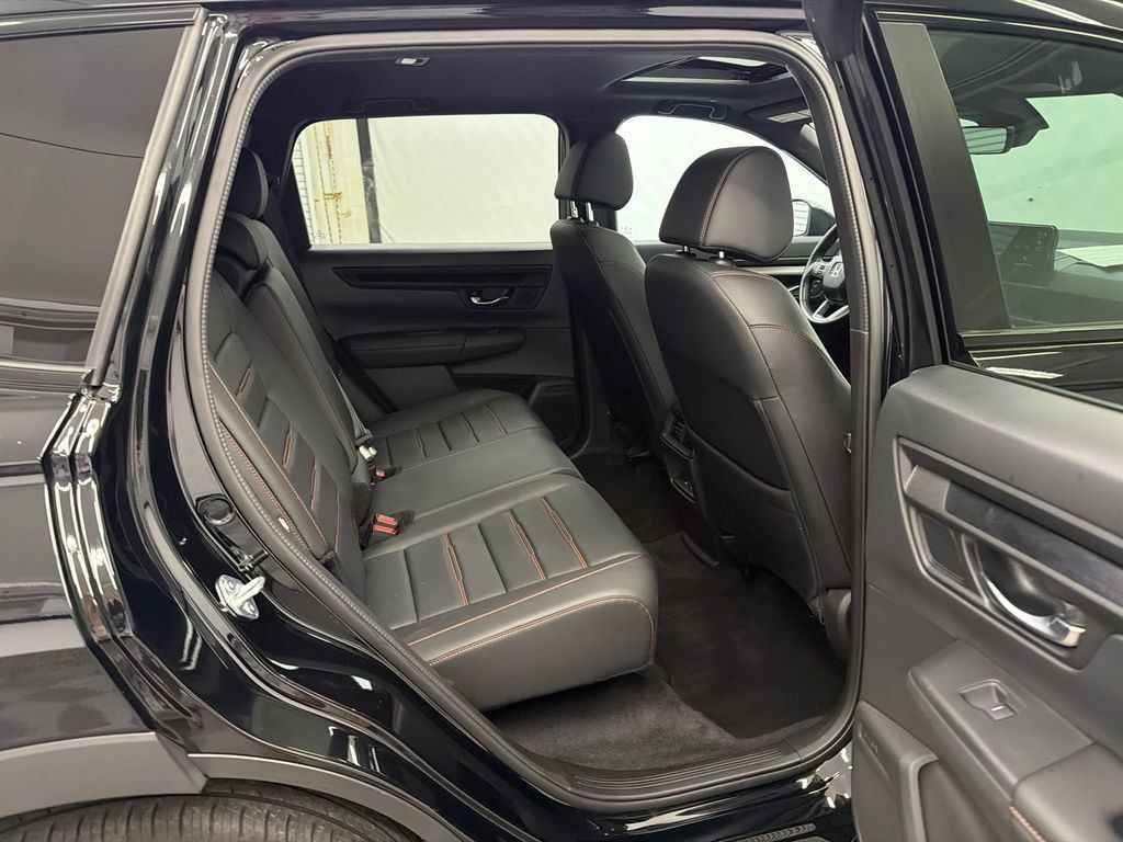 Used 2026 Honda CR-V Sport-L image 17