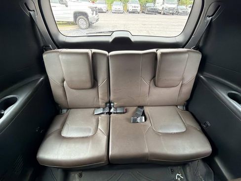 Used 2022 Nissan Armada Platinum RWD image 17