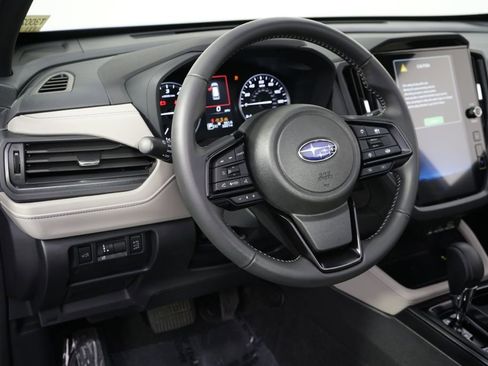 Used 2026 Subaru Forester Premium AWD/4WD image 11