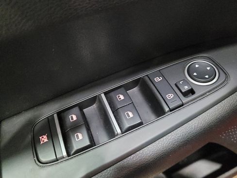 Used 2023 Kia Forte LXS w/ LXS Technology Package FWD image 27