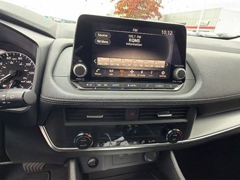 New 2026 Nissan Rogue SV image 25