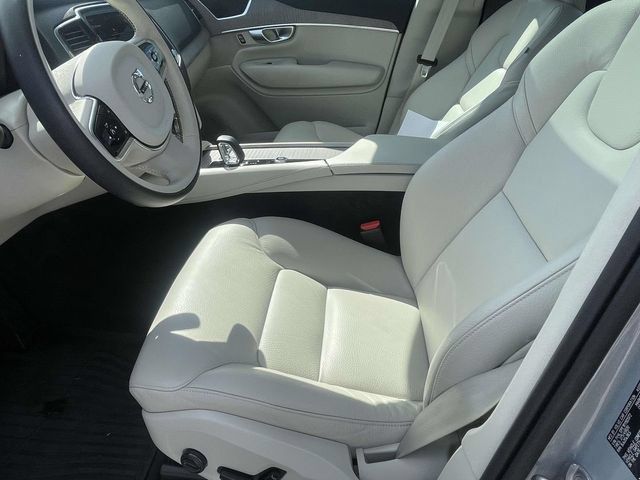 Used 2024 Volvo XC90 B5 Plus w/ Protection Package Premier AWD/4WD image 14