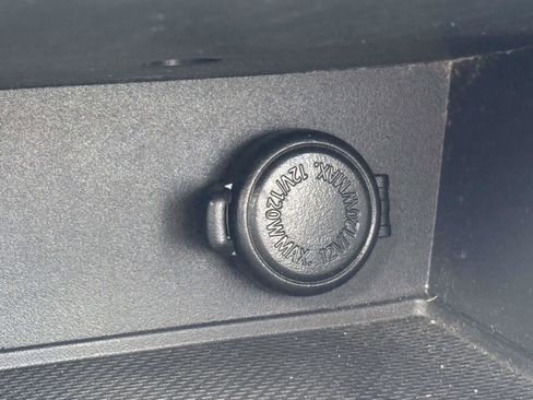 Used 2019 Subaru Crosstrek 2.0i Premium image 19