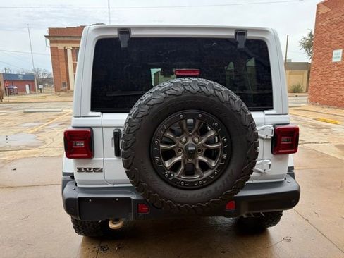 Used 2021 Jeep Wrangler Unlimited Rubicon image 4