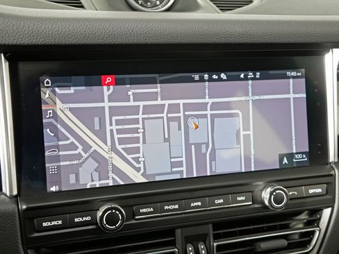 Certified 2021 Porsche Macan S AWD/4WD image 29