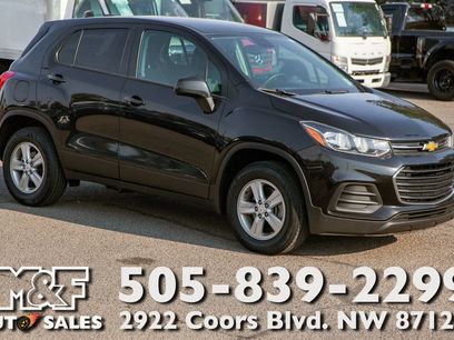 Used 2022 Chevrolet Trax LS w/ Tint and Cruise Package