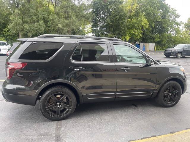 Used 2015 Ford Explorer Sport AWD/4WD image 4