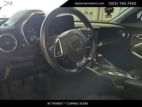 Used 2018 Chevrolet Camaro SS image 7