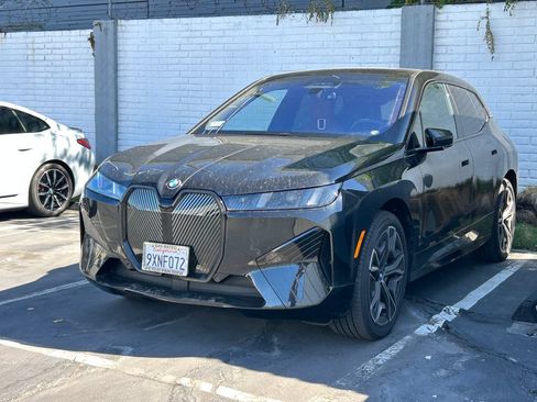 Used 2026 BMW iX xDrive45 w/ Executive Package AWD/4WD image 2