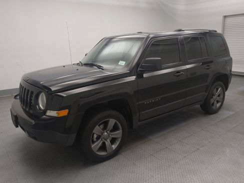 Used 2016 Jeep Patriot Sport w/ Power Value Group FWD image 2