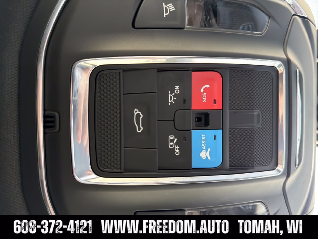 Used 2024 Jeep Wagoneer L Series II w/ Flexible Seating Group AWD/4WD image 20