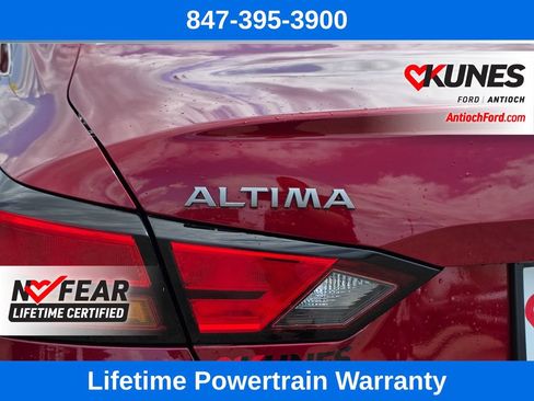 Used 2024 Nissan Altima 2.5 SV w/ SV Premium Package FWD image 11