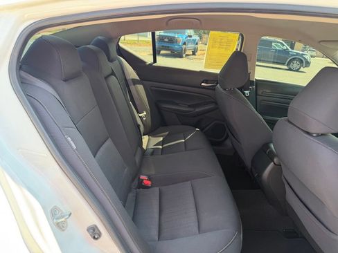 Used 2020 Nissan Altima 2.5 S FWD image 34