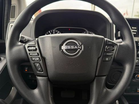 Certified 2025 Nissan Frontier SV RWD image 22