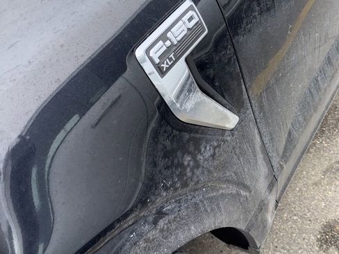 Used 2021 Ford F150 XLT image 6