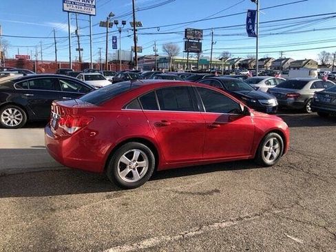 Used 2014 Chevrolet Cruze LT image 11