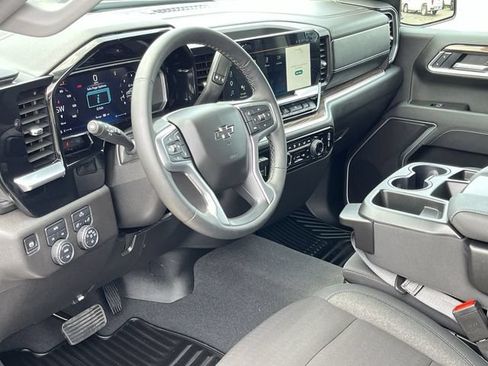 Used 2026 Chevrolet Silverado 1500 RST AWD/4WD image 11