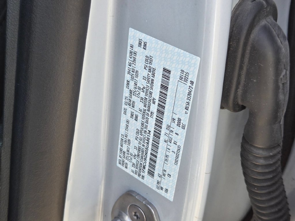 Used 2025 Ford Escape Active AWD/4WD image 37