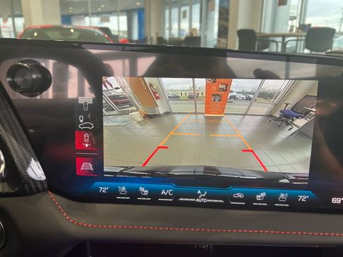 New 2026 Chevrolet Corvette Stingray Premium Conv w/ Z51 Performance Package image 24