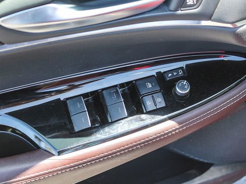 Used 2021 Toyota Mirai RWD image 27